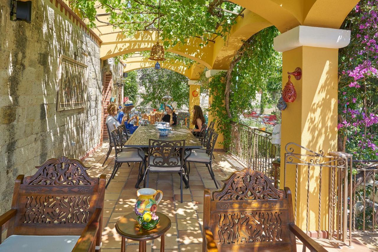 Villa Taraca Alacati Romantik Otel (Adults Only) Εξωτερικό φωτογραφία